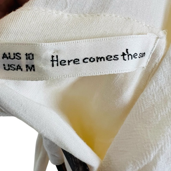 Here Comes The Sun White Halter Jumpsuit with Ring Details - Picture 9 of 9